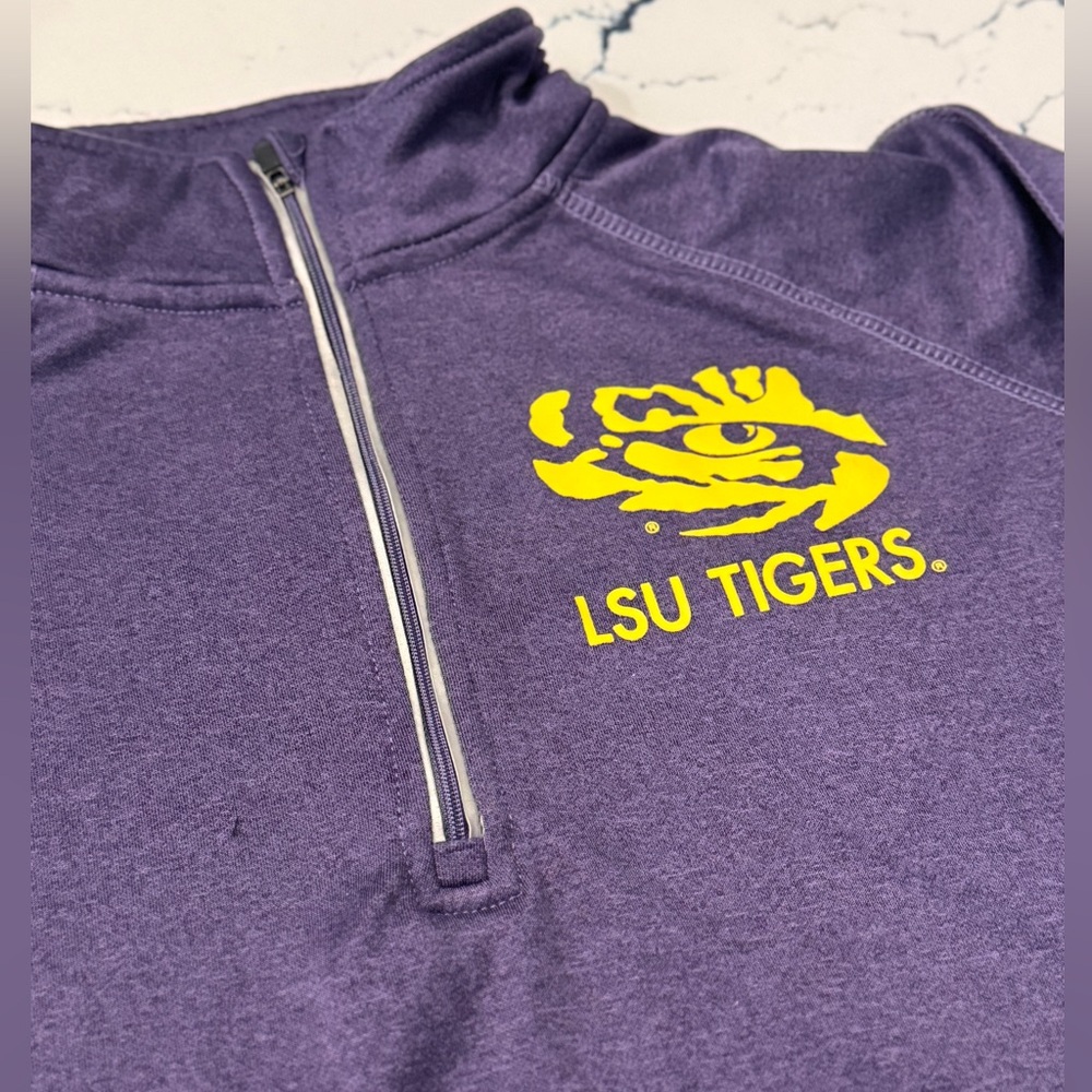 Ladies small purple LSU tigers zip up pullover w thumb holes NICE